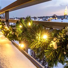 Solight LED vianočná girlanda s ihličím, 7m, 112x LED, časovač, 230V, IP44