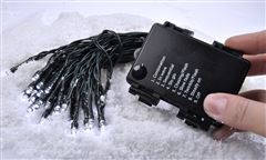 Solight LED vonkajšia vianočná reťaz, 50LED, 5m, 8 funkcií, IP44, 3x AA, studená biela