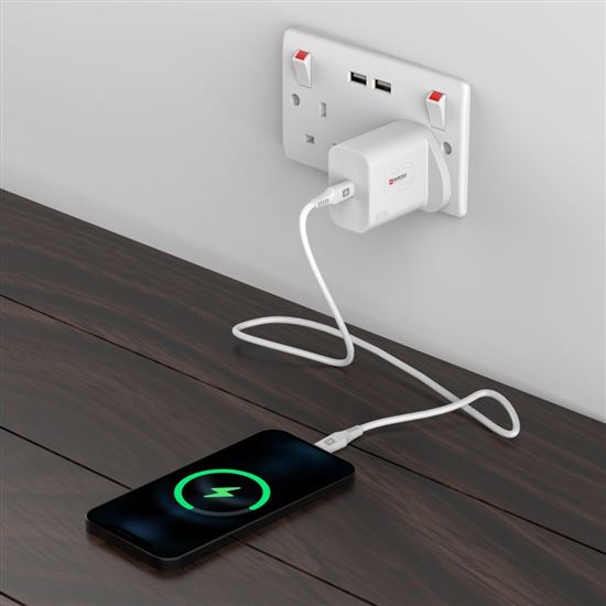 SKROSS USB-C nabíjací adaptér Power Charger 30W UK, Power Delivery, typ G