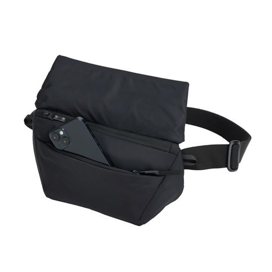 Thule EnRoute sling vrecko cez rameno 2 l TESB5102 - čierna